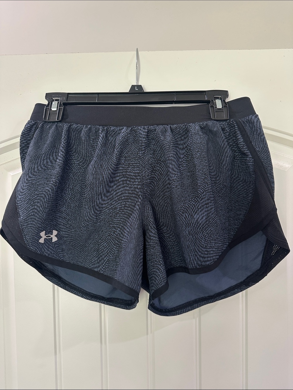 Under Armour Women's Black Heather Athletic Shorts